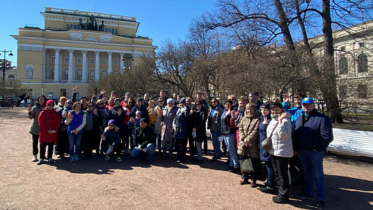 Работники Санкт-Петербургского Центра госэкспертизы приняли участие в акции «Добрый субботник. Мой Петербург»